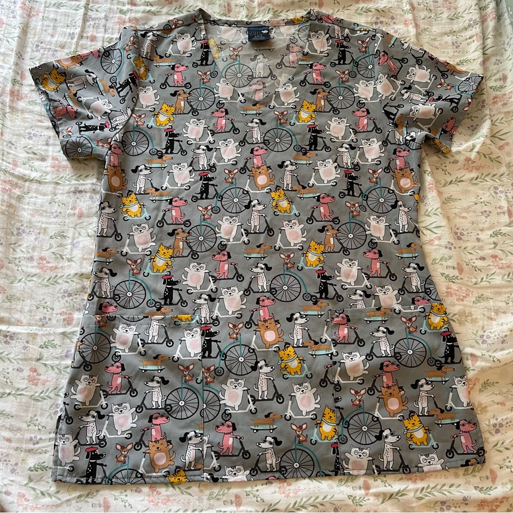 Women’s size small scrub top dog and cat print